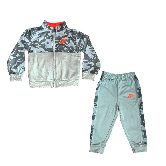 Nike Kids Camo Tracksuit in Gray and Orange - Picture 1 of 10
